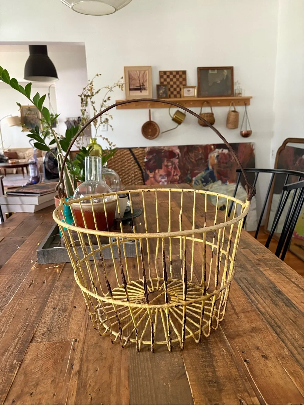 Vintage Distressed Yellow Wire Metal Egg Collection Gathering Handled Basket